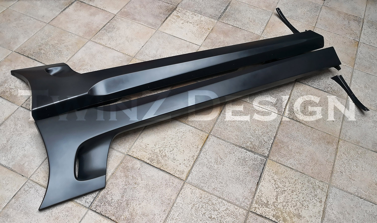 ＊スカーラ　新品　リブソリッドトレンカSサイズ　＊ APR Performance Carbon Fiber Side Skirts | 2020-2023 Toyota